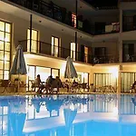 Canvas By Mitsis Belvedere Hotel 4*