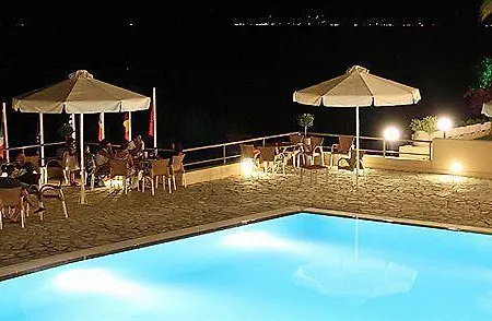 Hotell Canvas By Mitsis Belvedere Agios Ioannis Peristerion