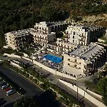 Canvas By Mitsis Belvedere Otel 4*