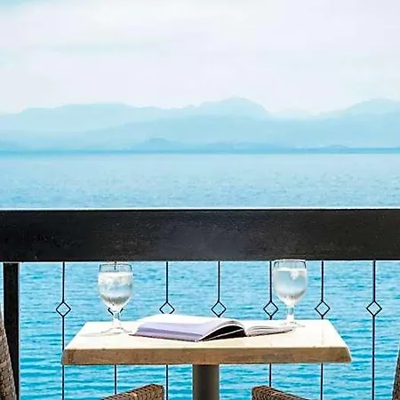 Canvas By Mitsis Belvedere 4*