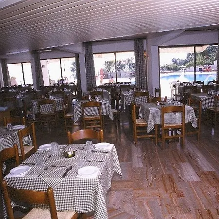 Canvas By Mitsis Belvedere