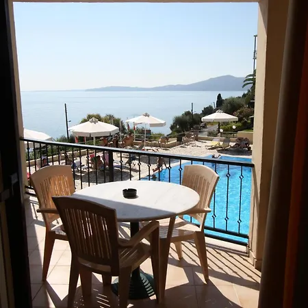 Canvas By Mitsis Belvedere