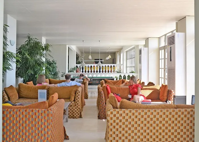 Canvas By Mitsis Belvedere Hotel 4*