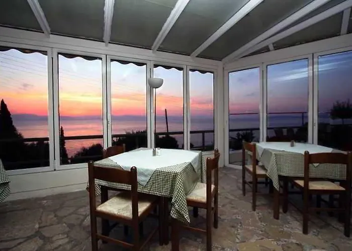 Canvas By Mitsis Belvedere Hotel 4*