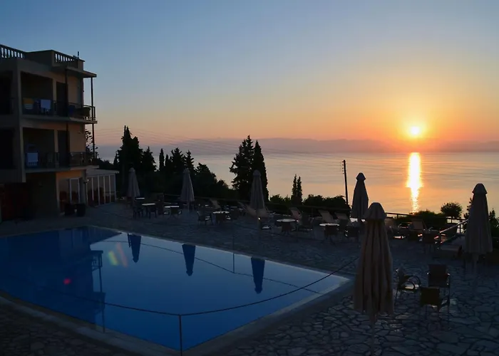 Canvas By Mitsis Belvedere Agios Ioannis Peristerion